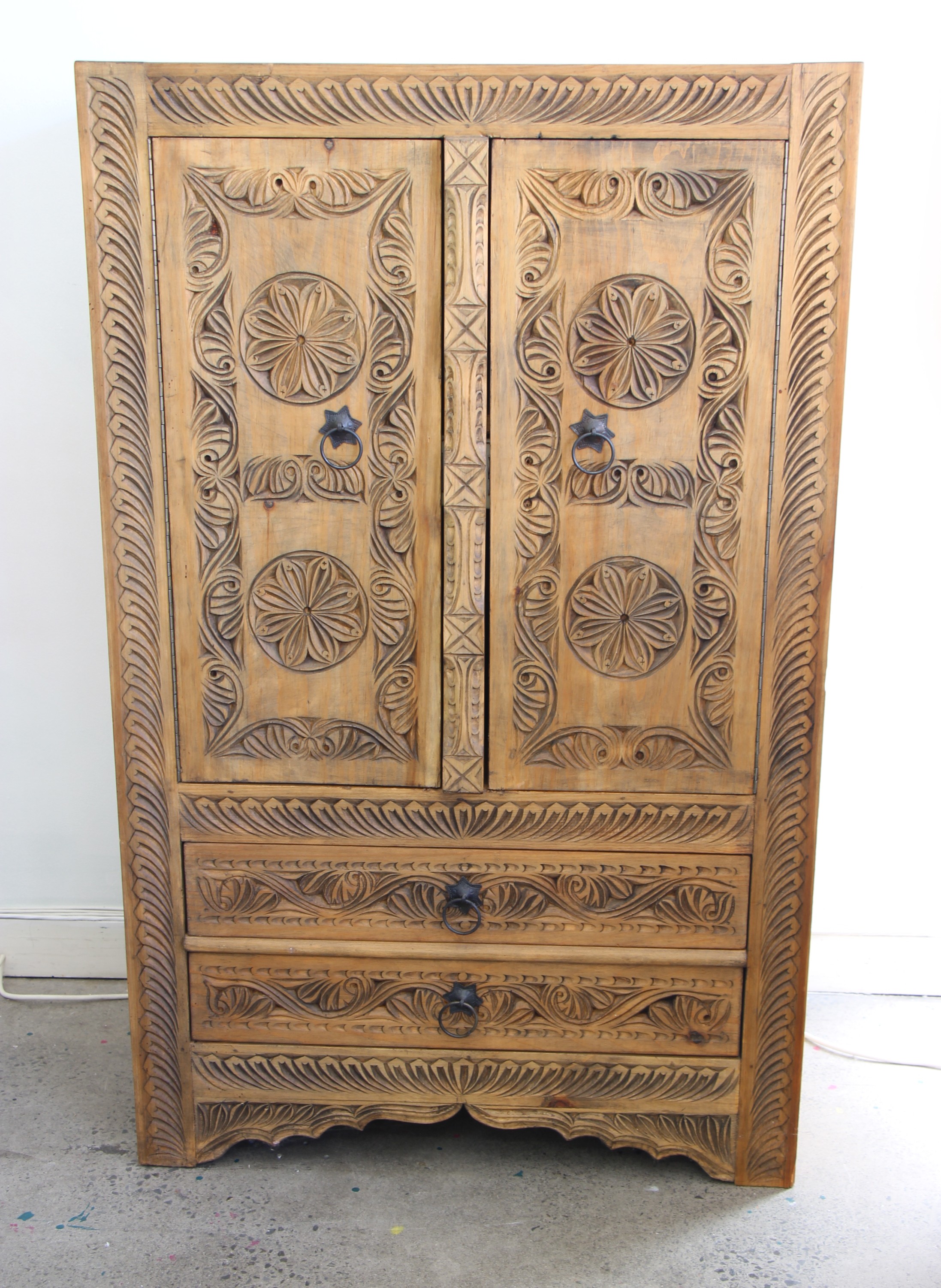 carved wardrobe with drawers - 3