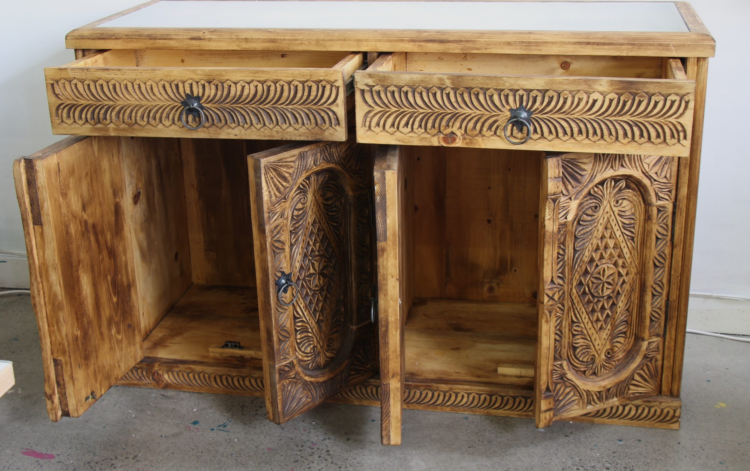 hand carved sideboard unit 5