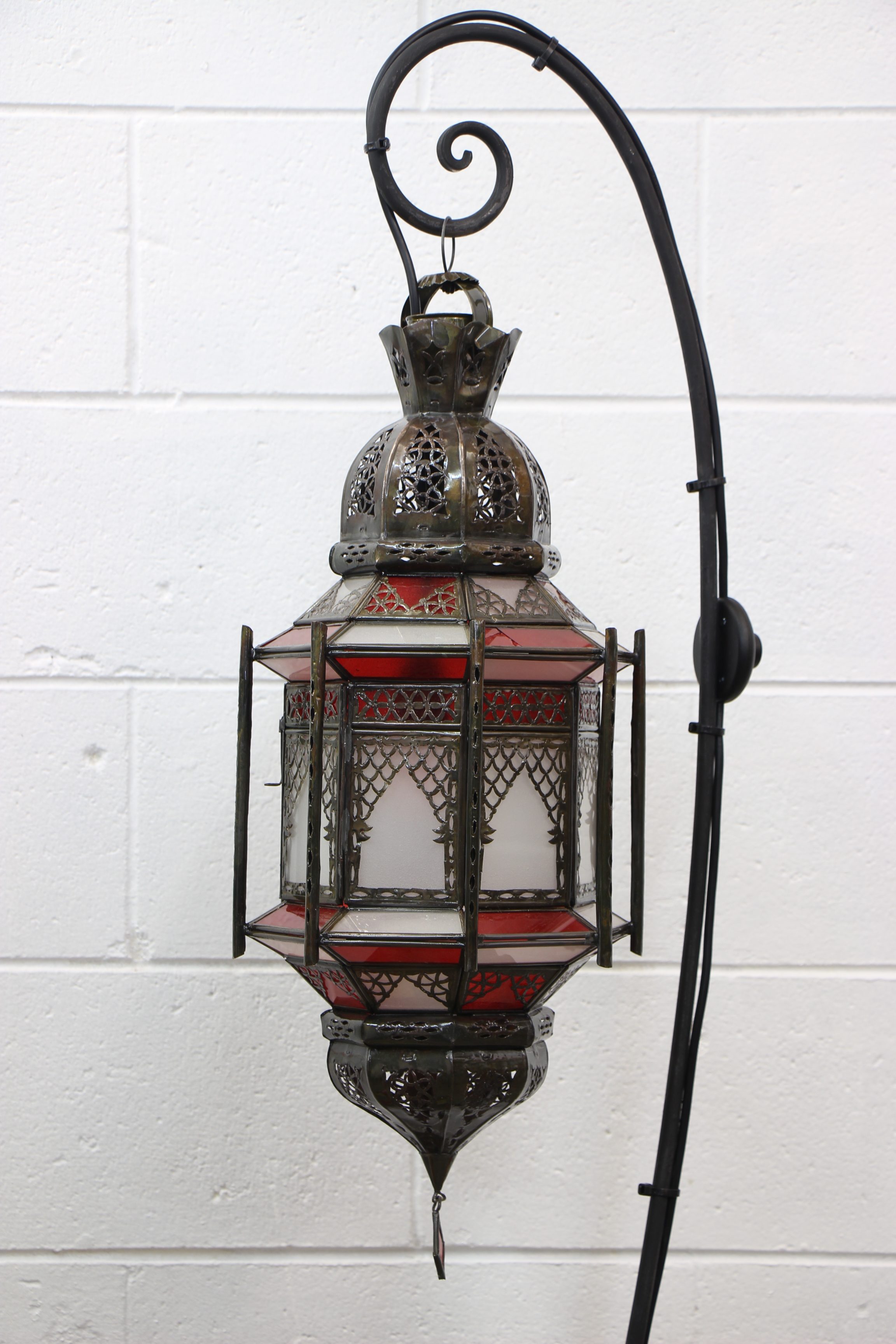 morrocan Cage Lantern Lge Red 2